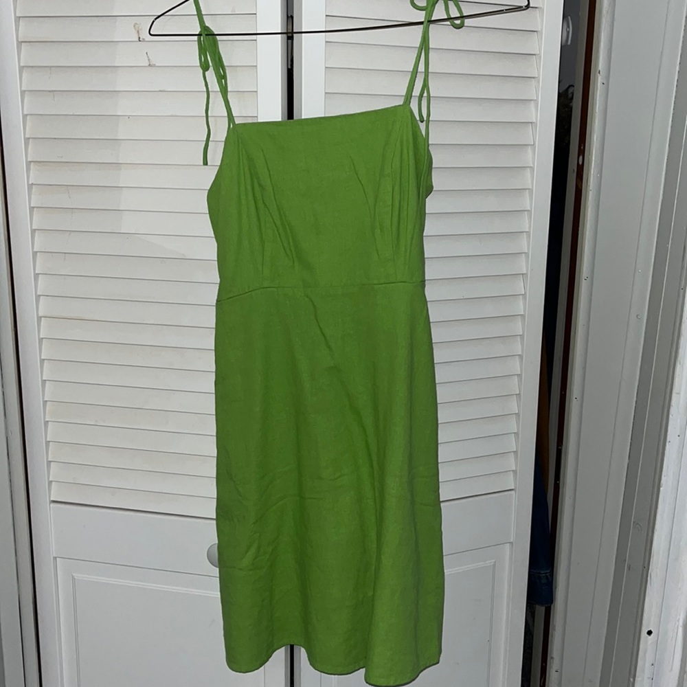 Cute green dress
